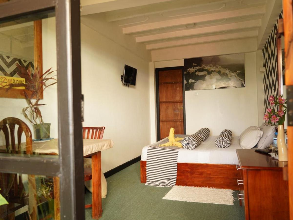 Redwood Homestay Nuwara Eliya Extérieur photo