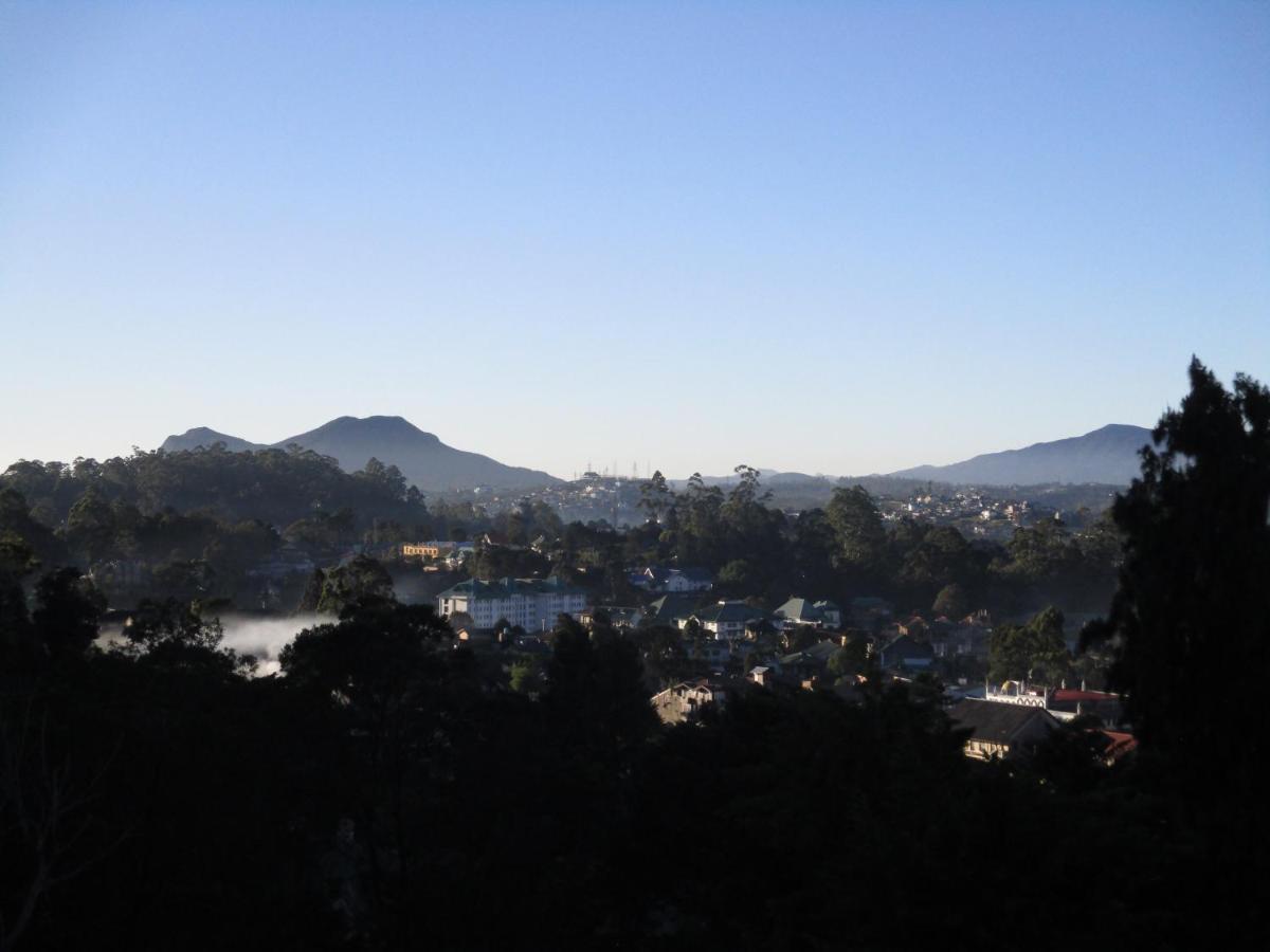 Redwood Homestay Nuwara Eliya Extérieur photo