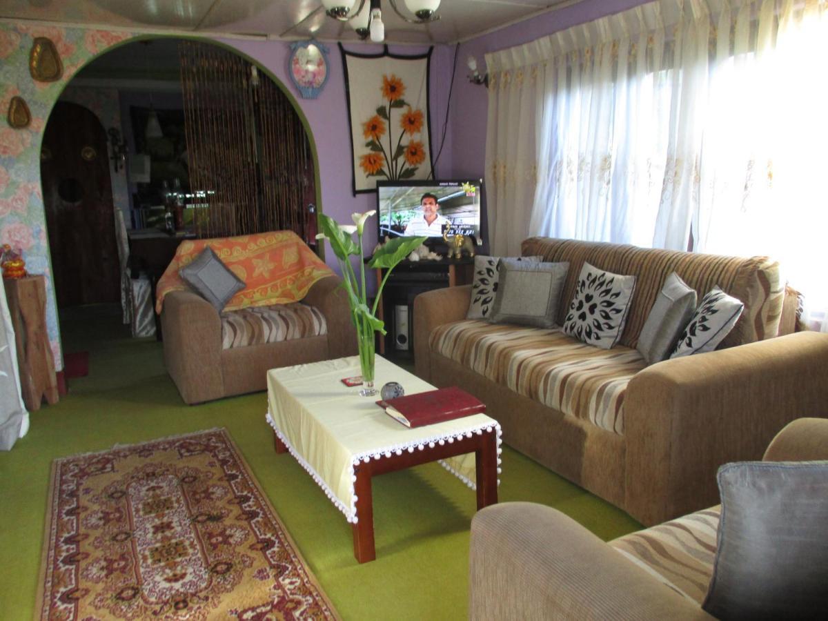 Redwood Homestay Nuwara Eliya Extérieur photo